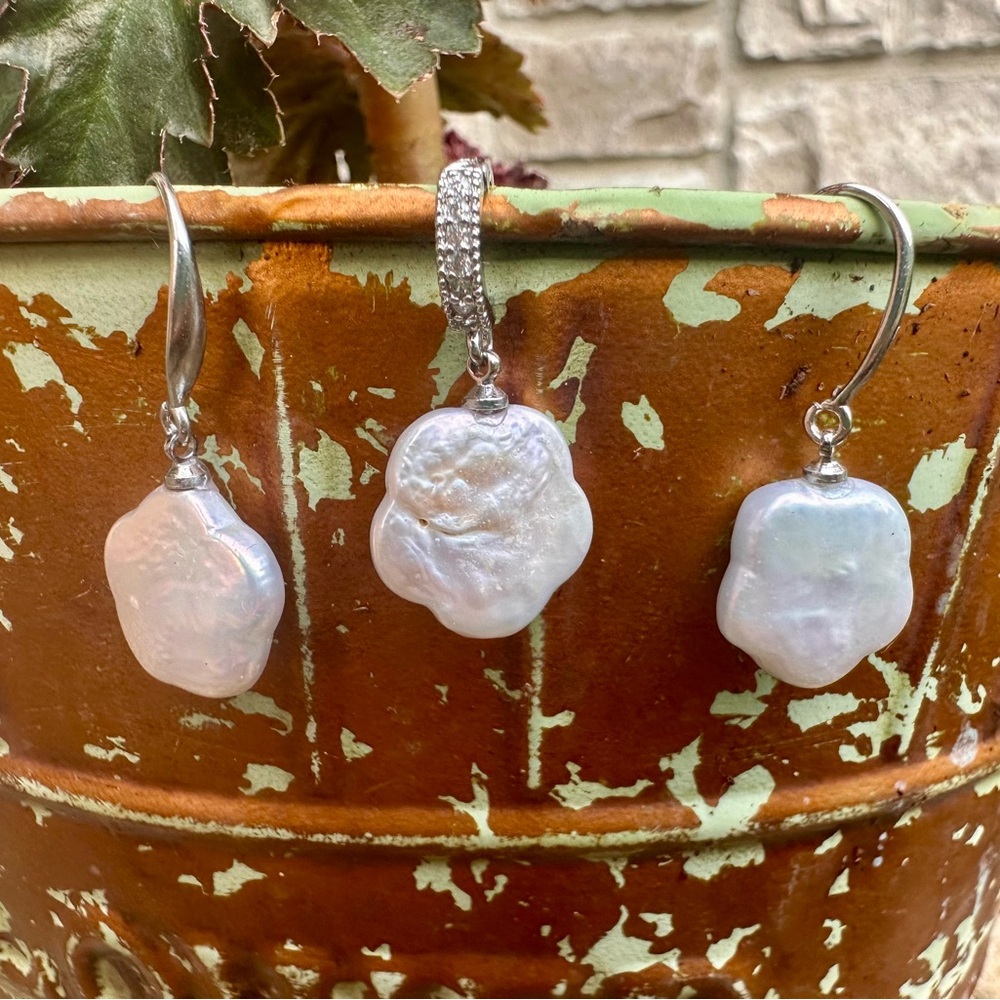 White Baroque (flower shaped) Pearl Earrings